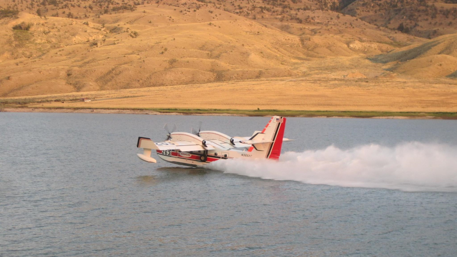 New Mexico deploys "Super Scooper" fleet to fight wildfires burning across state New Mexico Sun