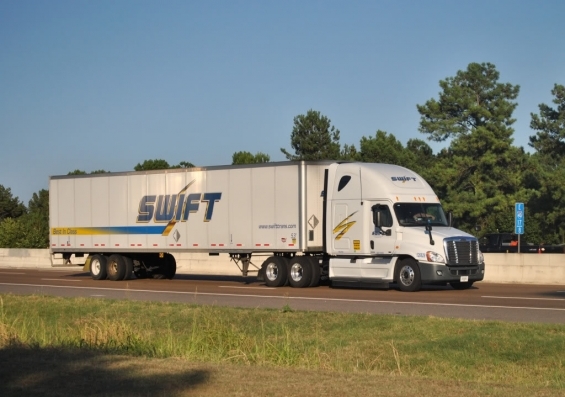 The Teamsters again have won majority support from Swift Transportation shareholders for their proposal to have the company’s board replace its current dual-class stock structure with a one-share, one-vote system.