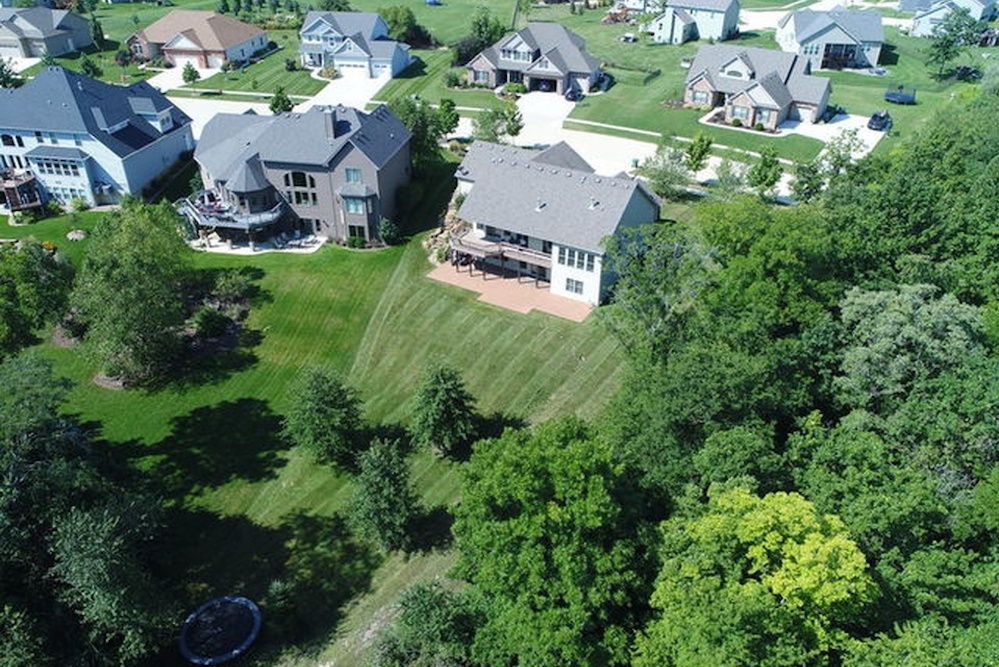 1612 Briarwood Lane, Mahomet
