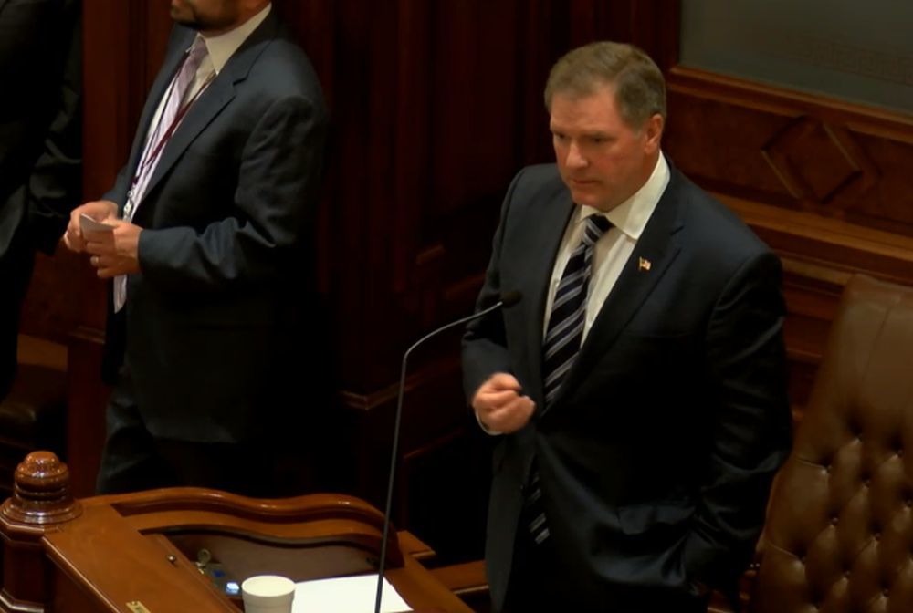 Sen. William Brady (R-Bloomington) compliments budget at the May 30 Senate floor debate