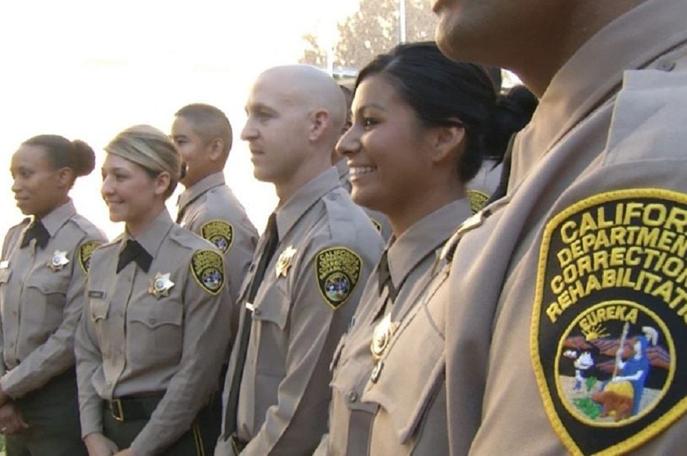Civil rights groups back correctional officers' objections to new beard  policy | Northern California Record
