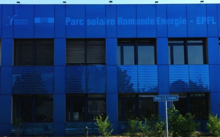 The first Kromatix colored solar panels were recently installed on a building façade in Lausanne, Switzerland.