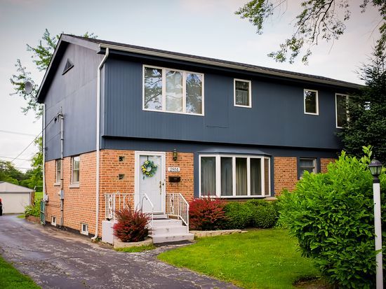 The home for sale at 2814 Central Road in Glenview had a property tax bill of $4,129 in 2016.