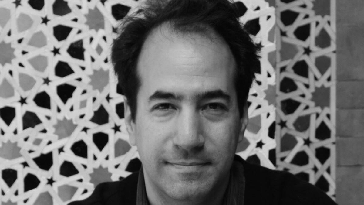 MIT researchers develop MRI sensor to detect light deep in the brain