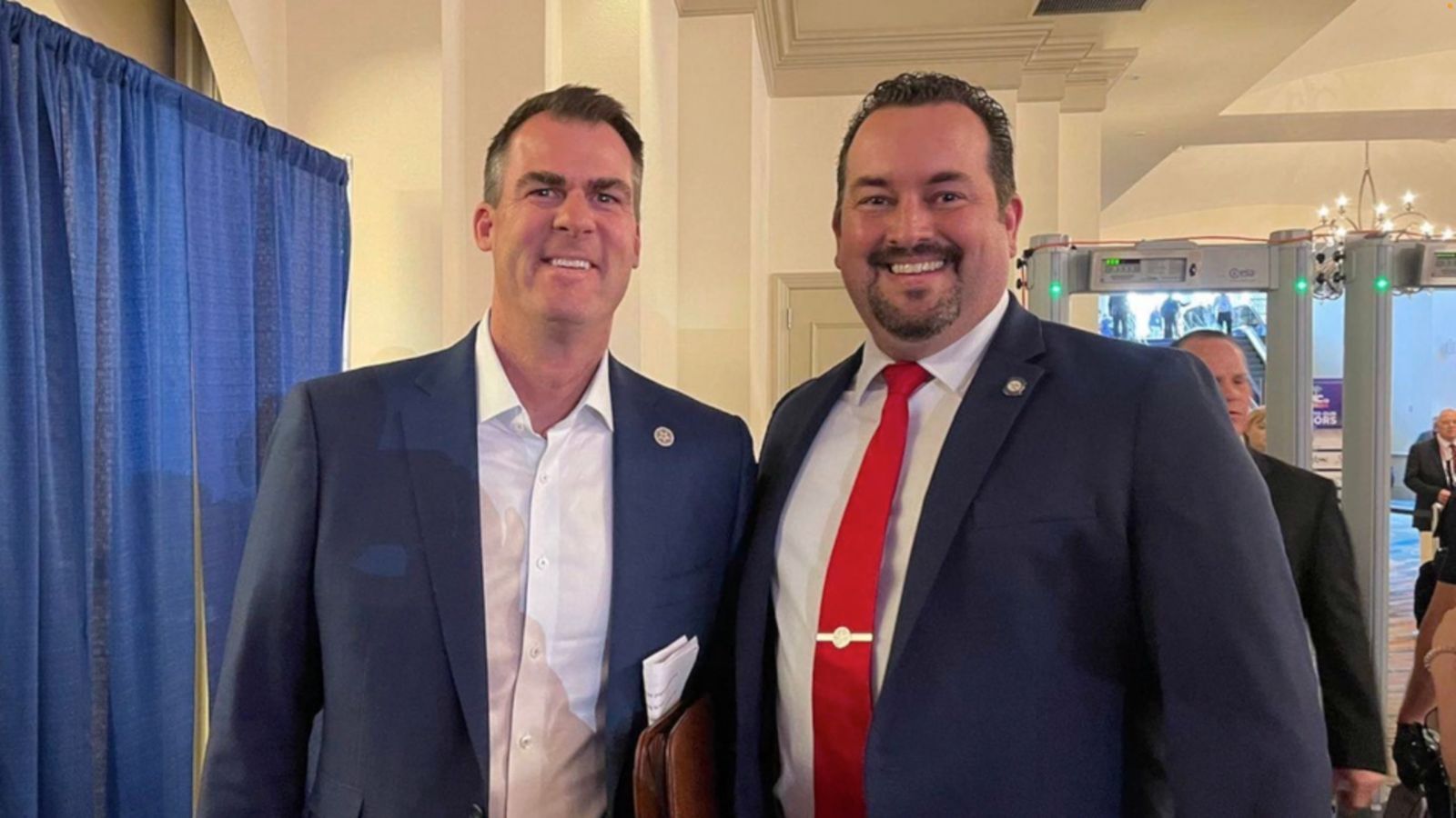 OK Gov. Stitt stands by Roberts despite past domestic abuse allegations; Roberts has filed defamation suit - Vimarsana News