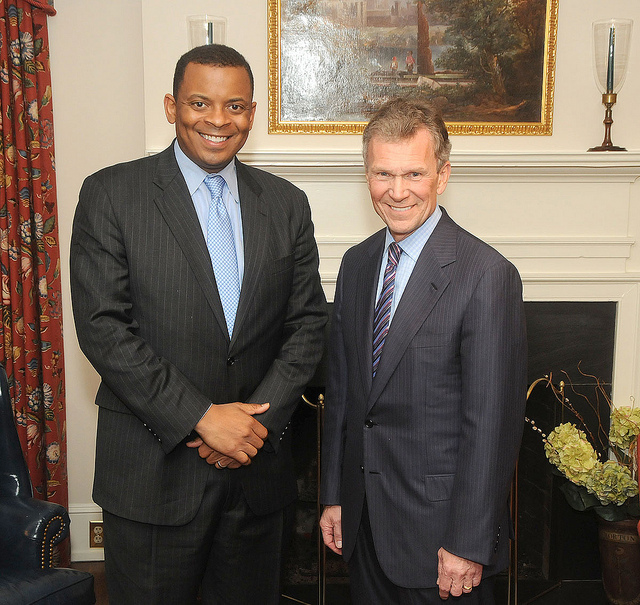 Transportation Secretary Anthony Foxx, left, and former U.S. Sen. Tom Daschle (D-S.D.)