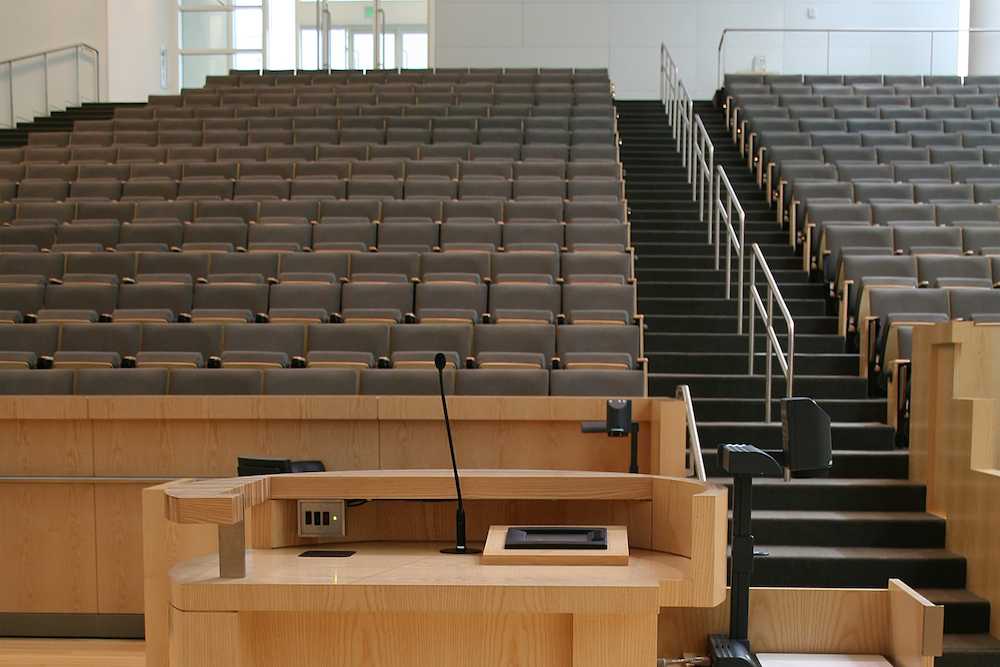 Report 60 percent of 2015 Villa Grove High School graduates in