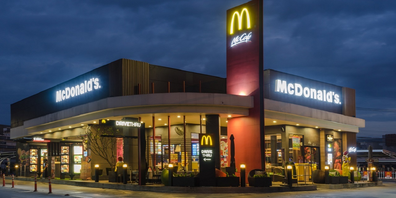 Former employee says McDonald's discriminated against her for race, sex and pregnancy - Vimarsana News