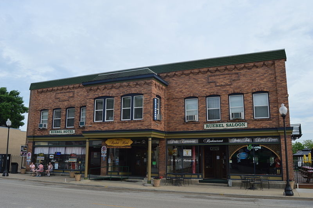 The Ruebel Hotel in Grafton, Illinois, where taxpayers will pay an estimated $508K in additional income taxes this year.
