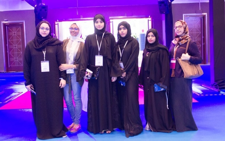 Ajman University students visit Dubai exhibit