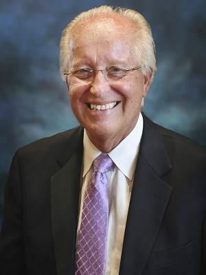 Sen. Terry Link (D-Vernon Hills), sponsor of an amendment to Senate Bill 1597 that would levy a minimum tax of 5 cents for single-use carryout bags in Illinois.