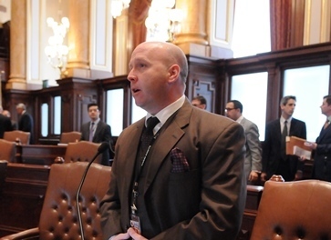 State Sen. Tom Cullerton (D-IL) recently released a statement expressing his concern with the House's failing to pass House Bill 3593.
