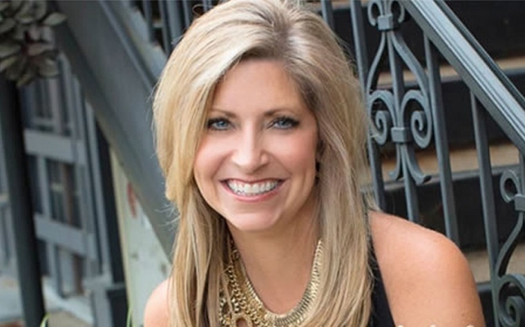 Amy Bates co-teach a course, Meeting and Events.