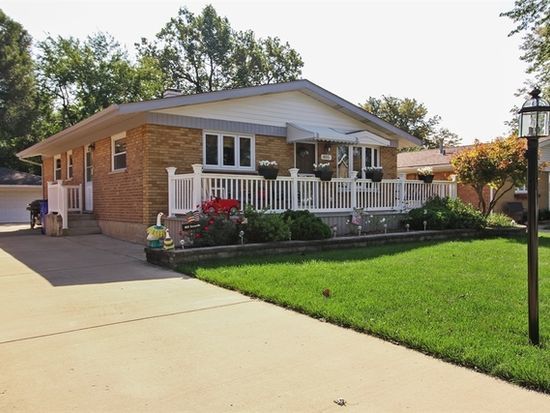 The home for sale at 805 Sunnyside Ave. in Thorton had a property tax bill of $2,891 in 2016.
