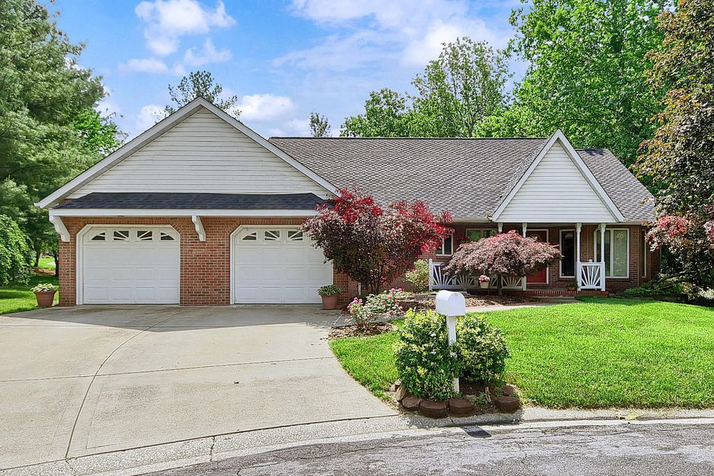 Analysis Property taxes rise in Chicago, but still lower than in