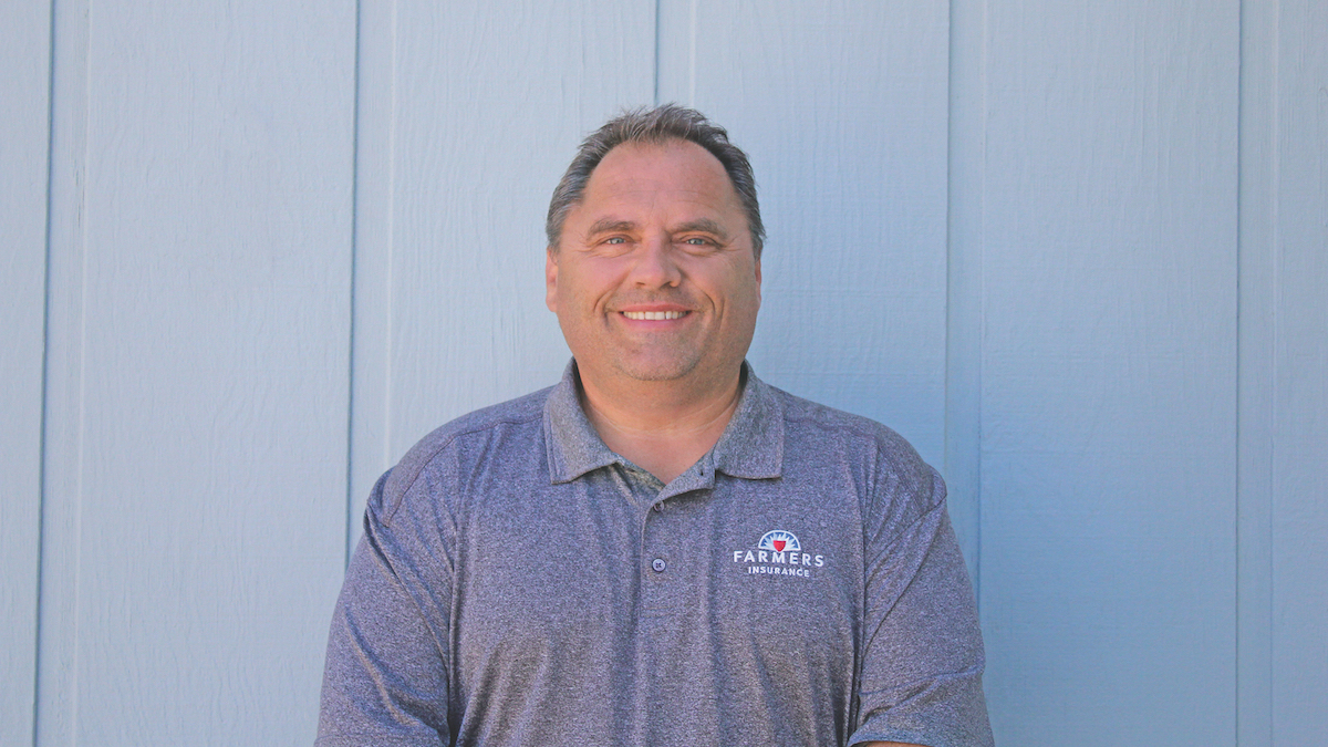 Lake Isabella Christmas Parade 2022 Kern River Valley Chamber Of Commerce Hosts Christmas Parade And Names 2022  Man And Woman Of The Year | Kern Valley Sun