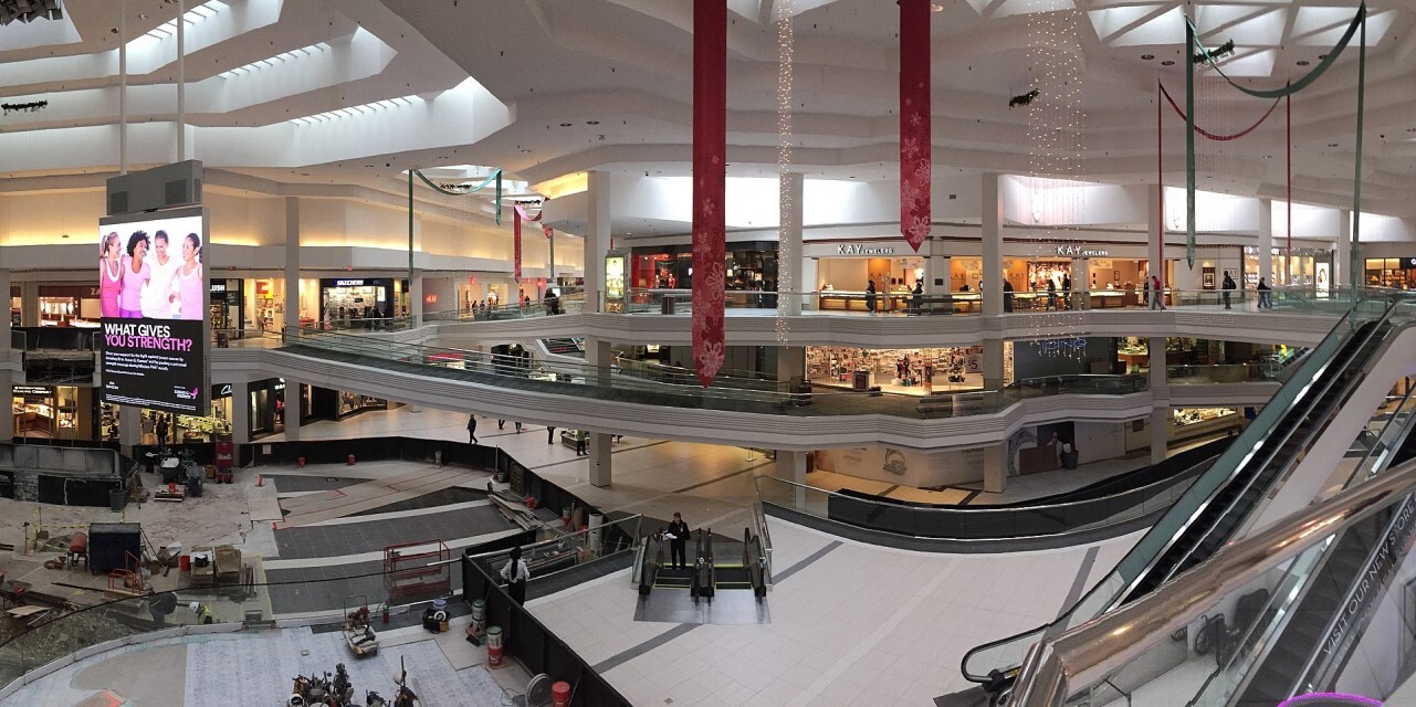 Judge 'Distracting' Sephora window ads didn't cause woman to fall down