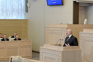 Belarus President Alexander Lukashenko said Belarus won't tolerate any trade wars as a member of the Eurasion Economic Union.