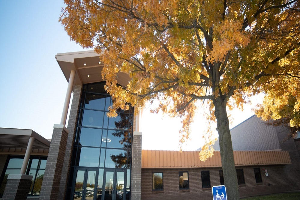 Richland Community College is hiring for several faculty & staff