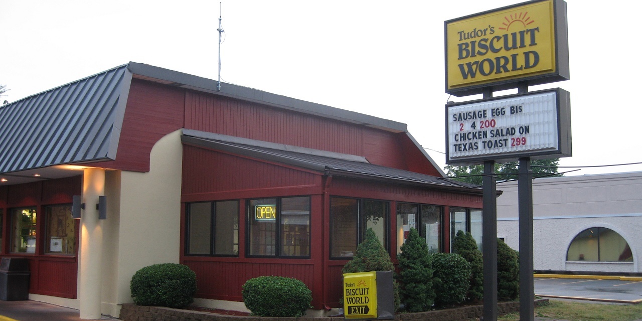 Woman blames Tudor’s of Chapmanville for work injuries West Virginia