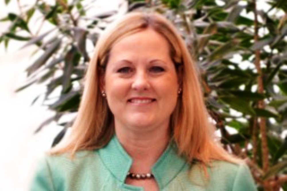 Rhonda Elming is described as a “thought leader” across an array of categories.