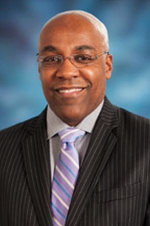 Sen. Kwame Raoul (D-Chicago)