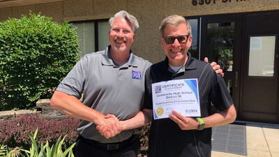 Dr. Hank Thiele (left)