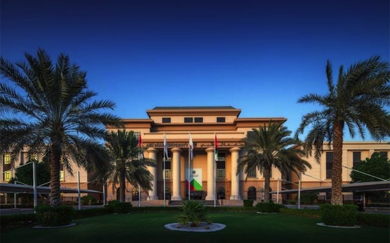 Abu Dhabi University