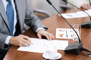 Medium councilmeeting300