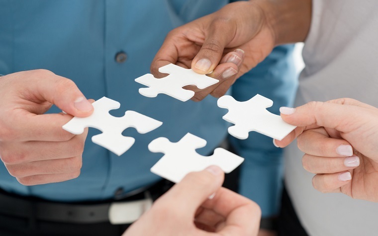 Neogen acquires U.K.-based Lab M Holdings.