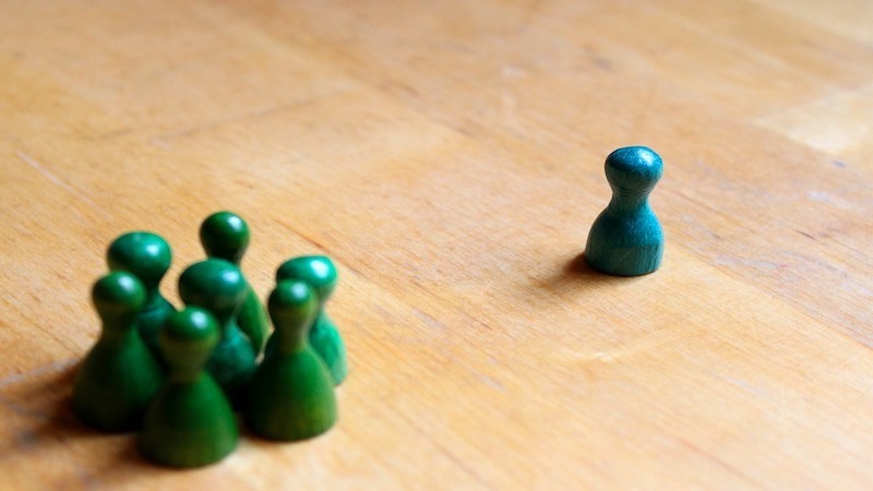 Former Jones Lang Lasalle worker alleges age discrimination - Vimarsana News