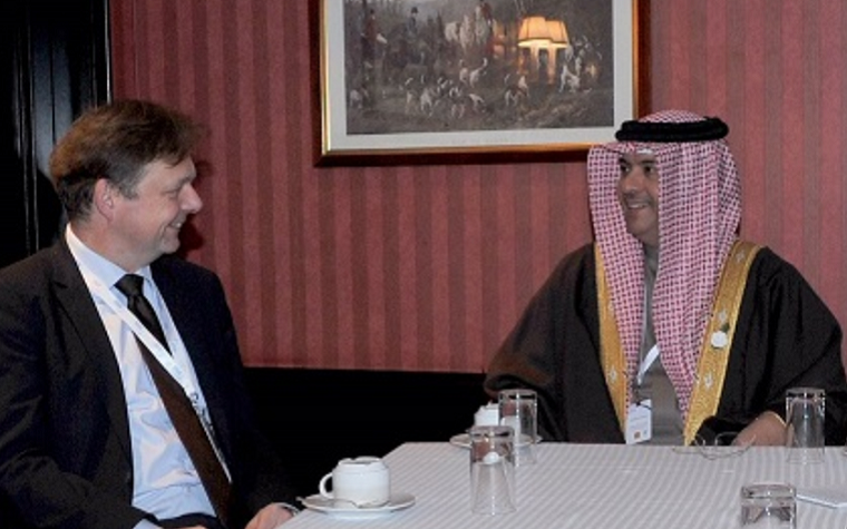 Bahraini foreign minister meets with ambassador from Germany