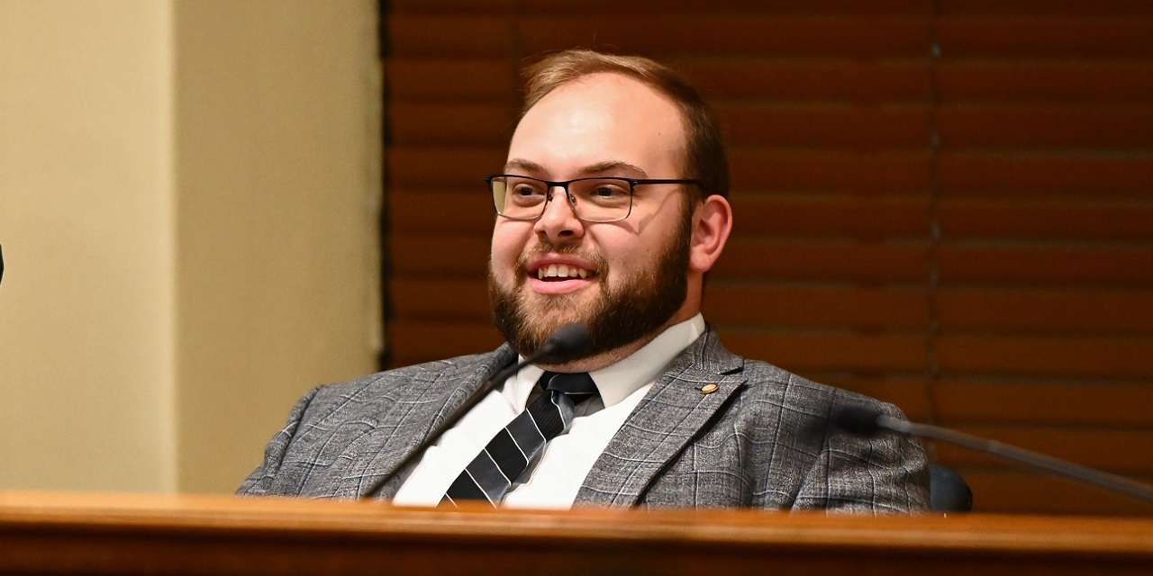 Former Delegate sued for using his position to request sexual favors - Vimarsana News