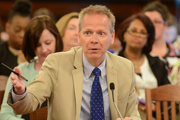 Illinois state Sen. Dale Righter (R-Mattoon)