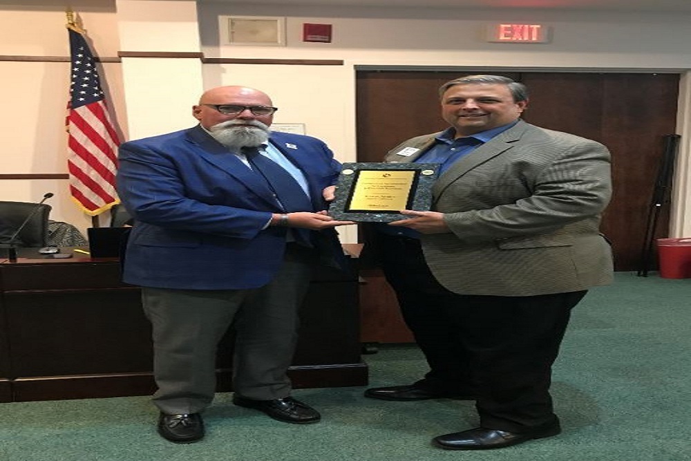 TOWN OF DAVIDSON Town of Davidson is Awarded Certificate of