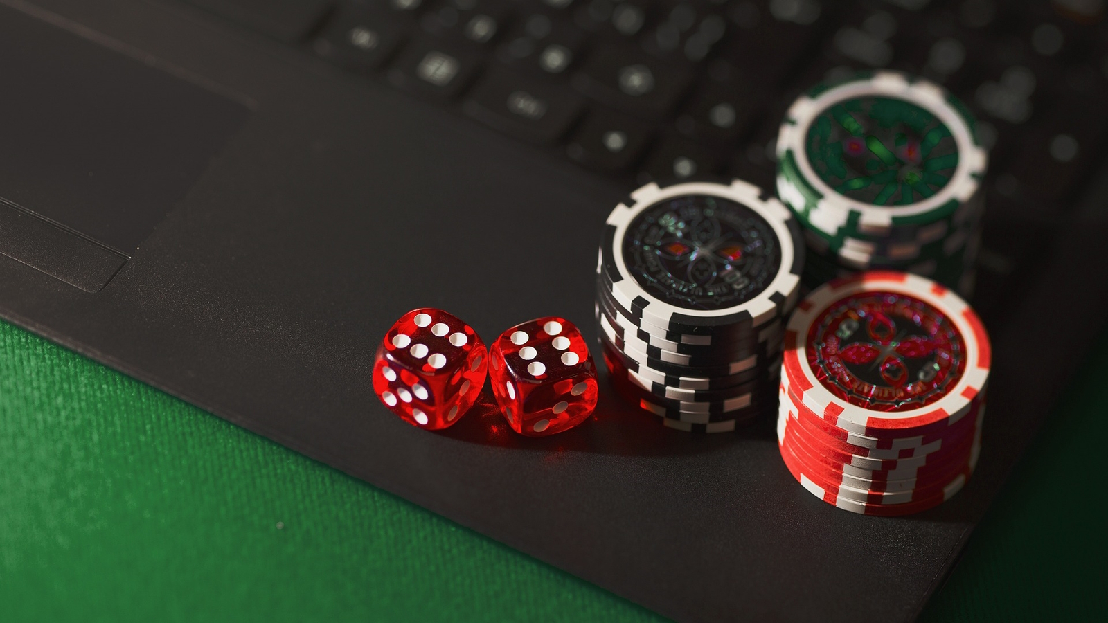 Attorney files lawsuit against professional online gambler to recover alleged illegal earnings - Vimarsana News