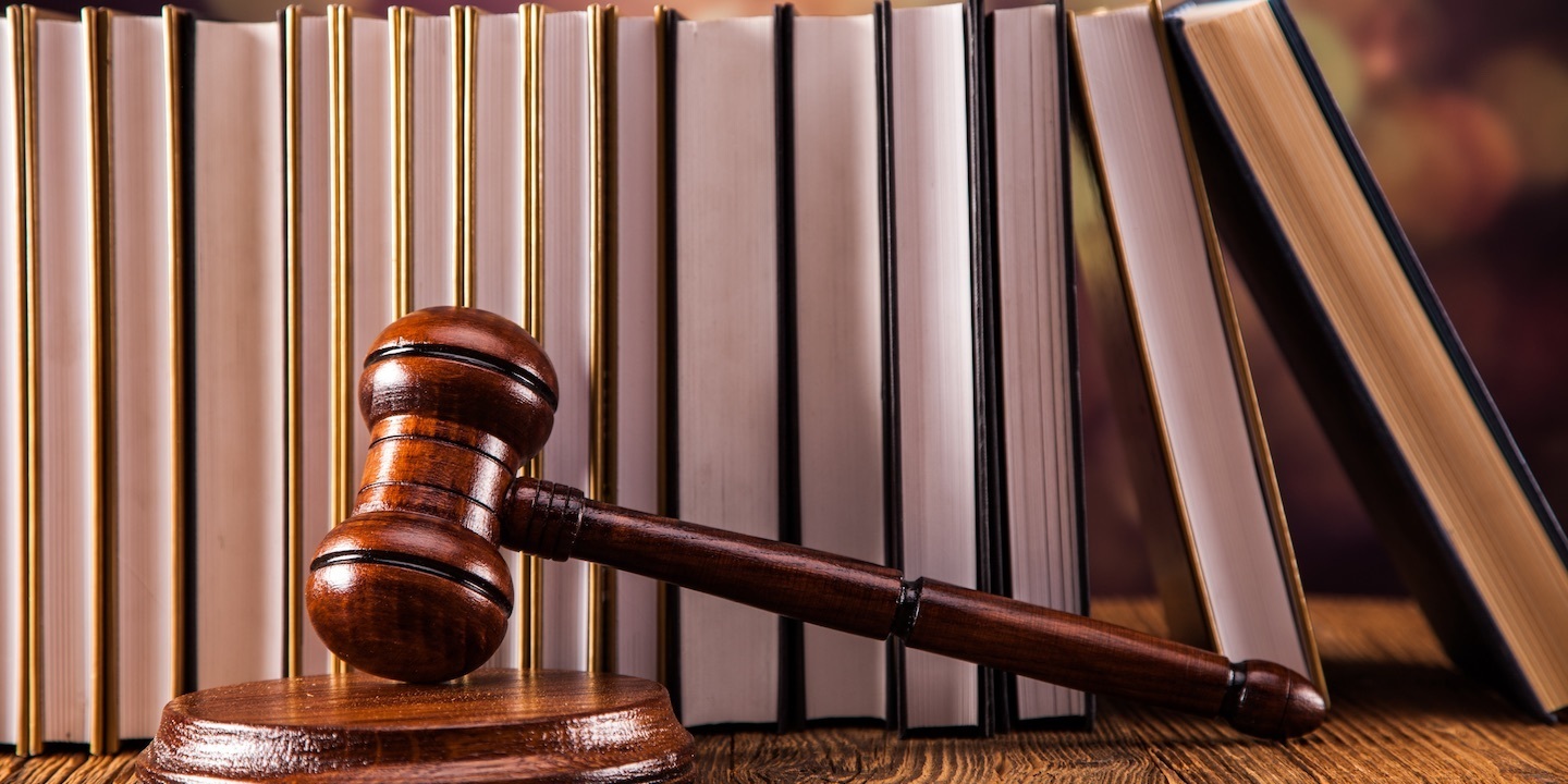 Woman sues alleging she suffered severe burns after waxing at Houston salon - Vimarsana News