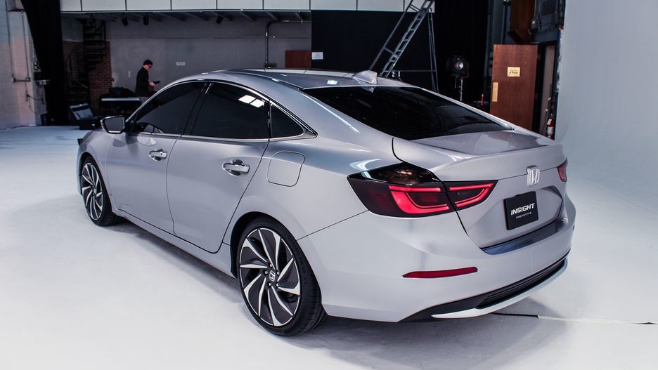 Attractive exterior colors highlight the 2019 Honda