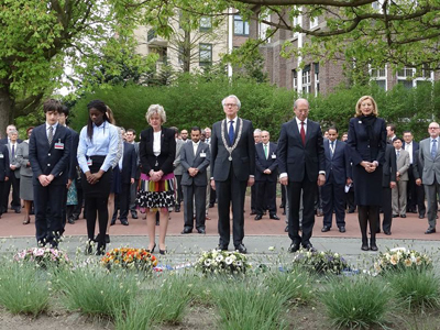 OPCW officials remember victims of chemical warfare in moment of silince