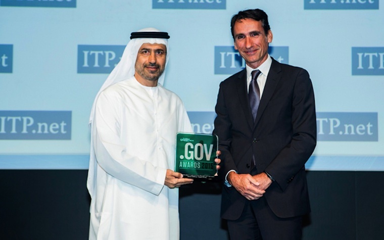 Dubai Court's Abdulrahim Ahmad Almudhareb, left