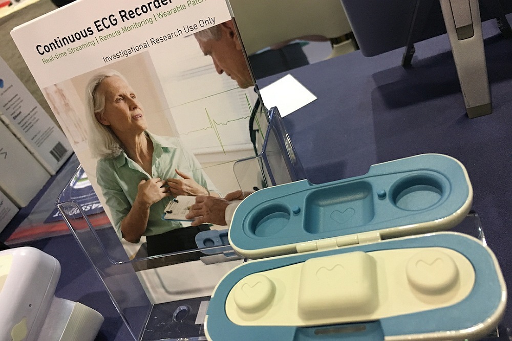 VIVALNK Announces World's First FDA Cleared Wearable ECG Sensor