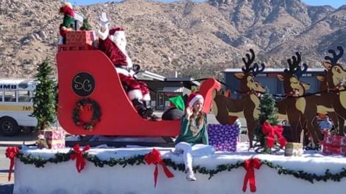 Lake Isabella Christmas Parade 2022 2021 Krv 43Rd Annual Christmas Parade 'Fishin' You A Merry Christmas!' |  Kern Valley Sun