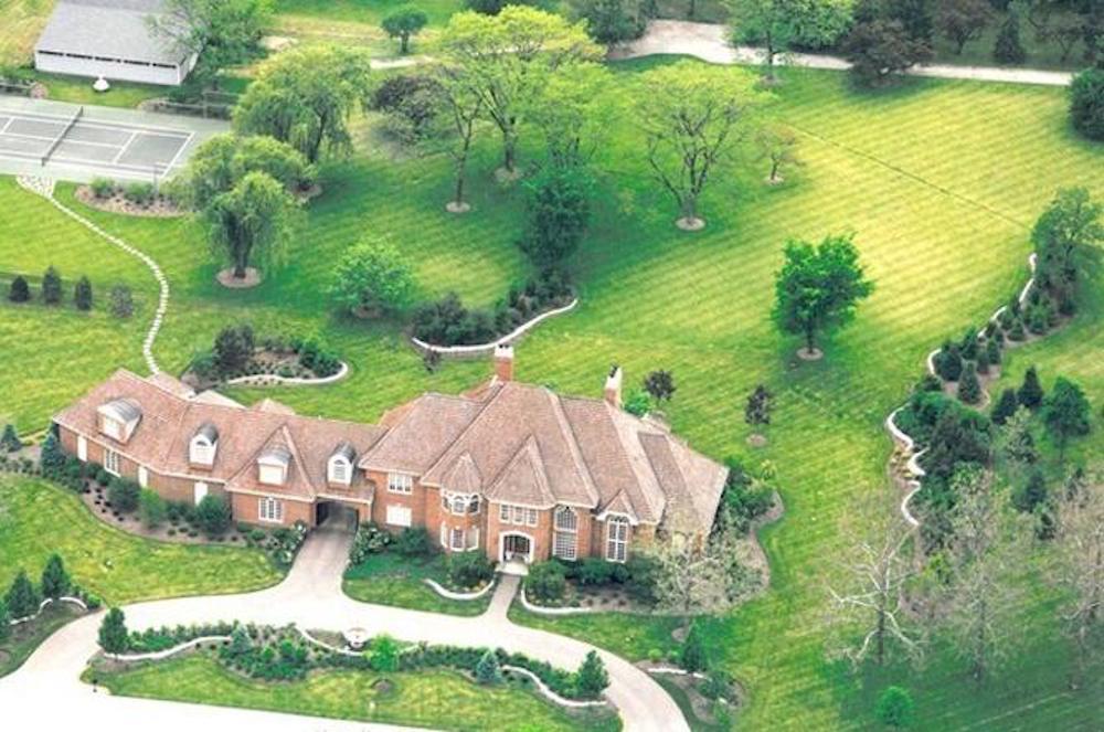 1334 Fox Glen Drive in Wayne