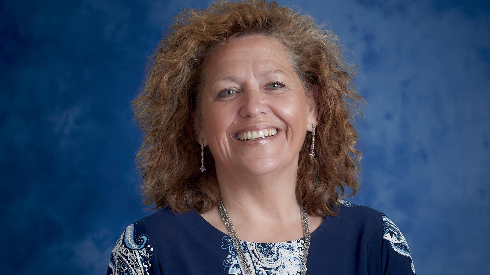 Mundelein mayoral candidate Abernathy fights back after mailers Lake