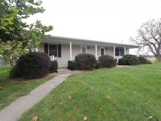The home for sale at 821 N State Highway 128 in Lakewood had a property tax bill of $3,109 in 2016.